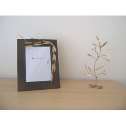 Picture Frame, Olive Twig - Handmade Metal Brown Photo Holder - Large 6"x8.3"