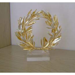 Olive Wreath - Real Natural Plant - Handmade 24 Karat Gold & 925 Sterling Silver Plated on Plexiglass - Decor Ornament - 16cm (6.3")