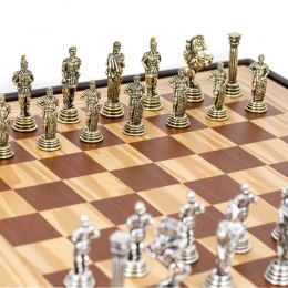Olive Wood Chess Set in Brown Wooden Box, Metallic Chess Pieces 3