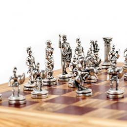 Σκάκι Πολυτελείας Χειροποίητο από Ξύλο Ελίας και Ξύλο Purple Heart με Μεταλλικά Πιόνια 9