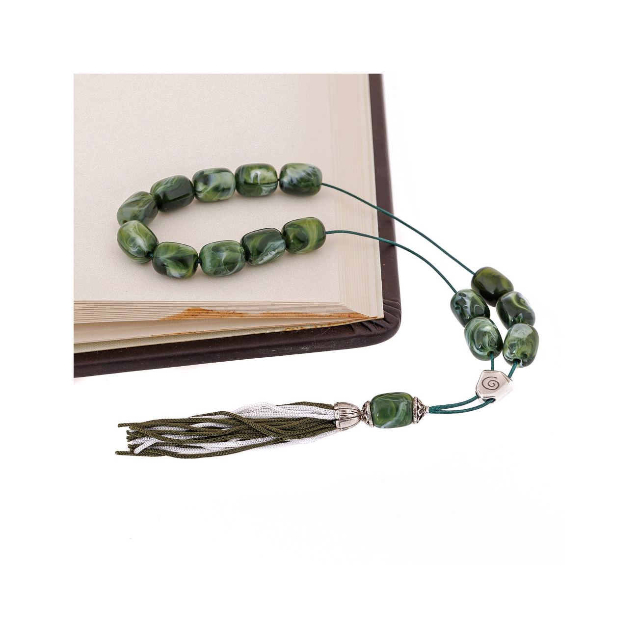 METAL BEAD BRACELET W/TASSEL GREEN METAL BEAD BRACELET W/TASSEL GREEN